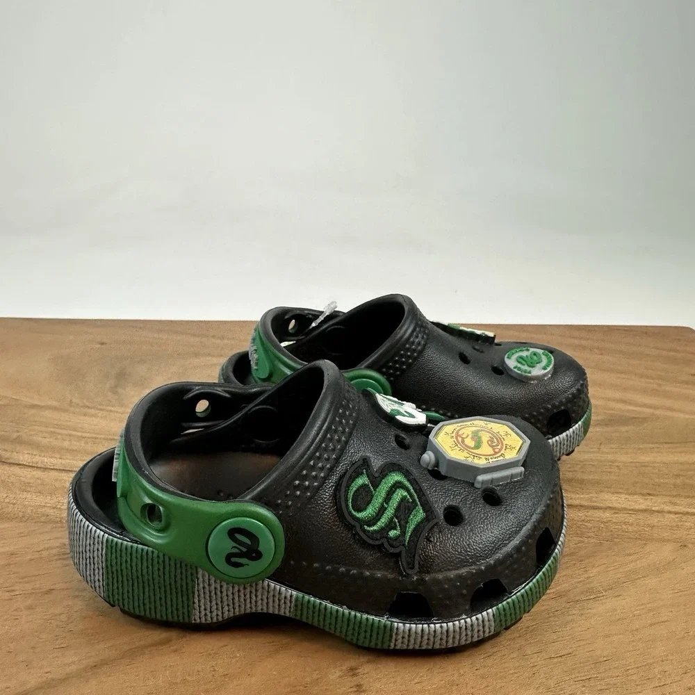 New NWT‎ Little Kids Crocs Harry Potter Slytherin Clogs Shoes Size 5 C